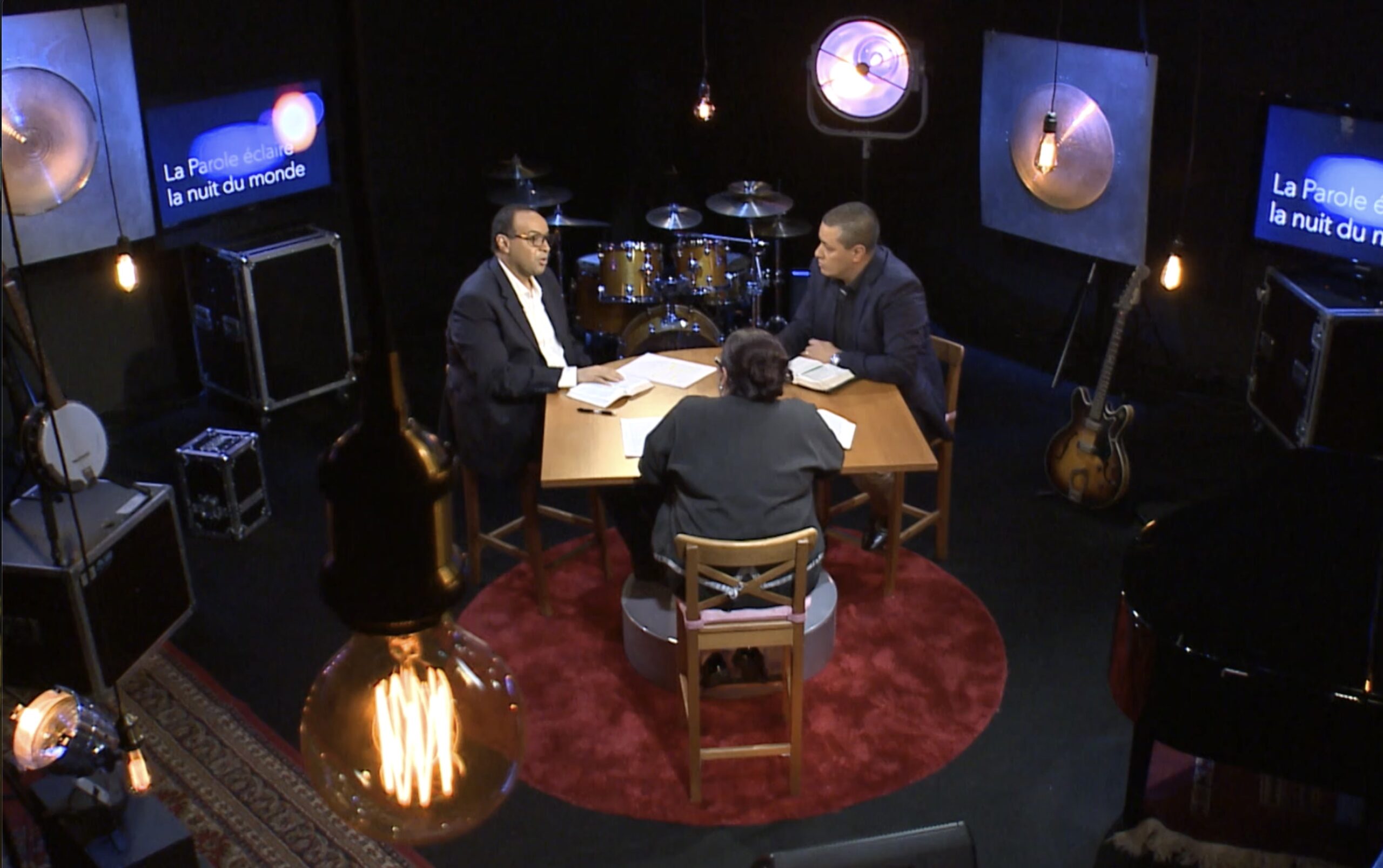 La vérité vous rendra libres: Ep 17 – The Word Lights Up the Darkness of the World – French